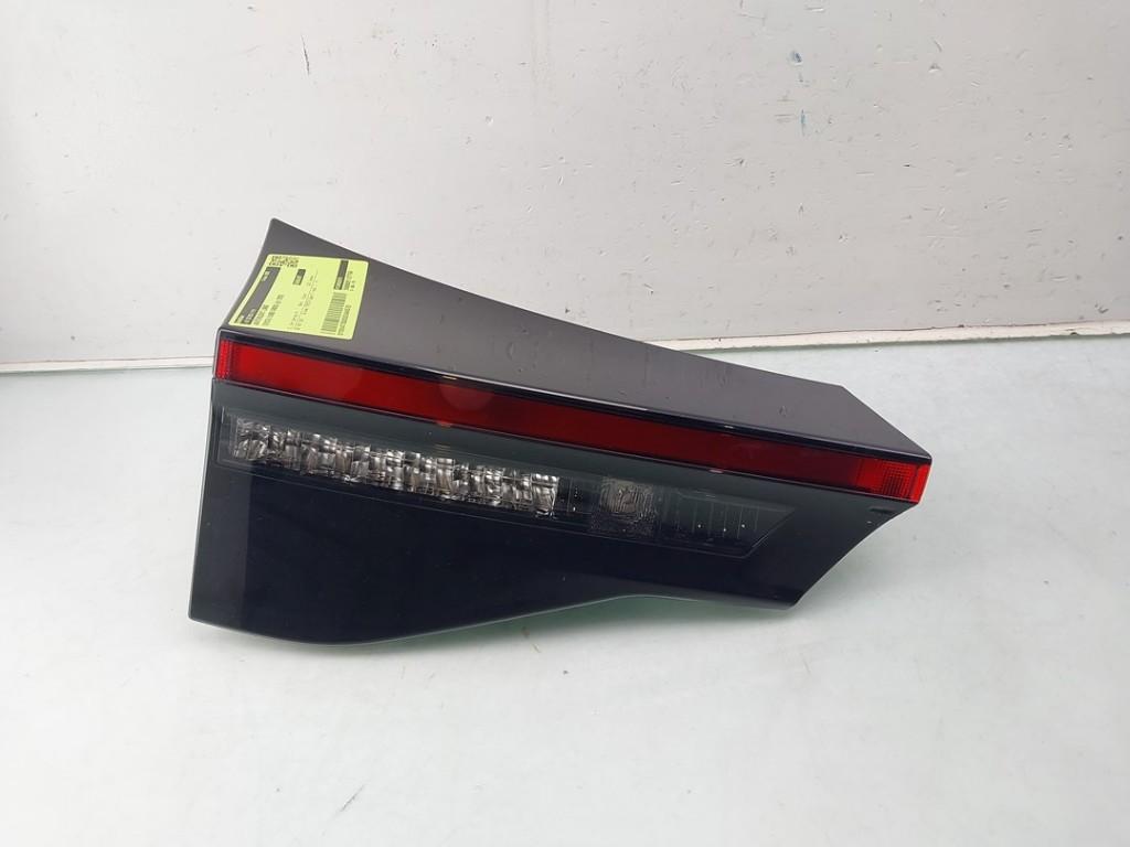 FEU ARRIÈRE GAUCHE Yaris Cross (PB1 / PJ1) (|815900DB70|), Autos : Pièces & Accessoires, Éclairage, Toyota, Utilisé