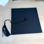 Vijf afstudeerhoedjes met kwast, Vêtements | Hommes, Chapeaux & Casquettes, Enlèvement ou Envoi, Comme neuf, One size fits all