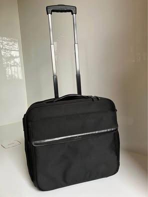 Samsonite ( laptop) trolley / handbagage, Handtassen en Accessoires, Koffers, Zo goed als nieuw, Zacht kunststof, Uitschuifbare handgreep