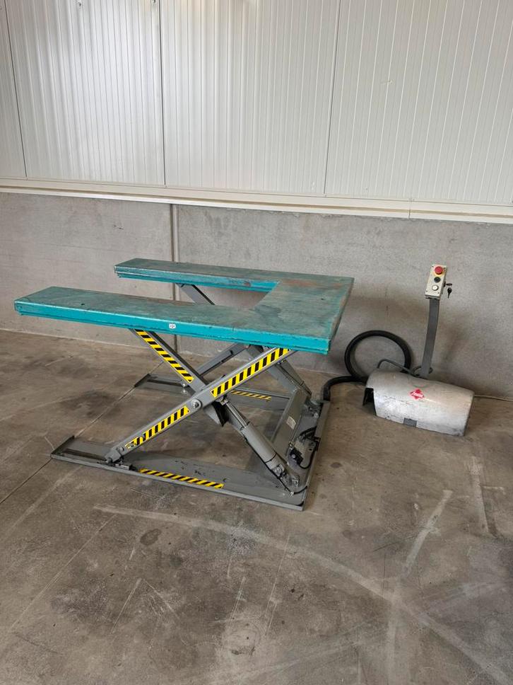 Ameise U schaarlift 1000KG, Zakelijke goederen, Machines en Bouw | Liften, Steigers en Ladders, Ophalen