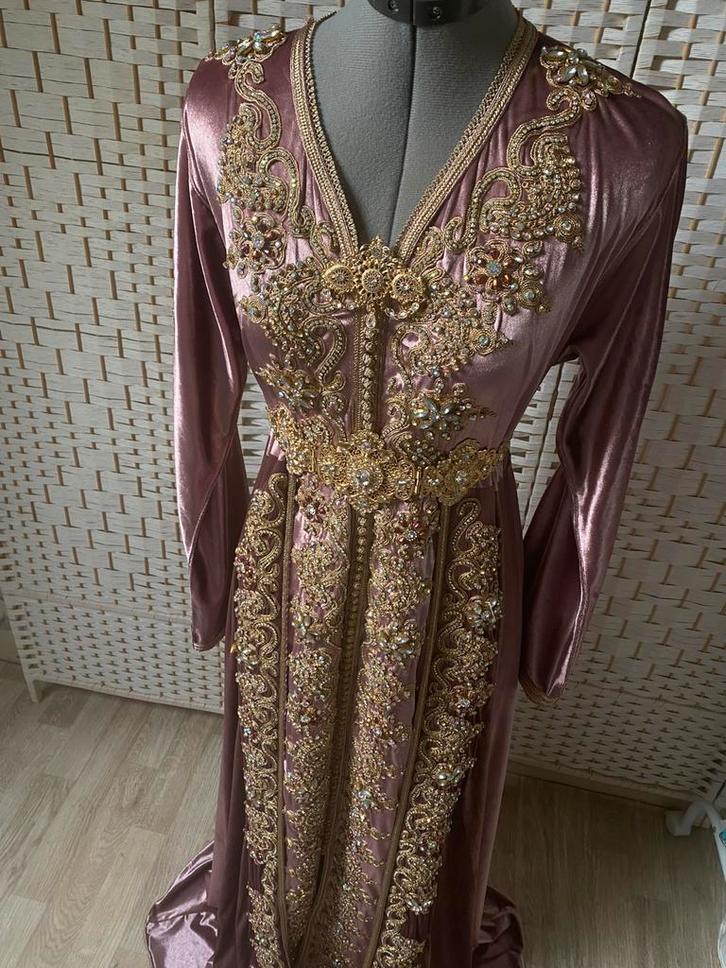 Marokkaanse Caftan voor een Nikkah of Verlovingsfeest, Kleding | Dames, Gelegenheidskleding, Zo goed als nieuw, Overige typen