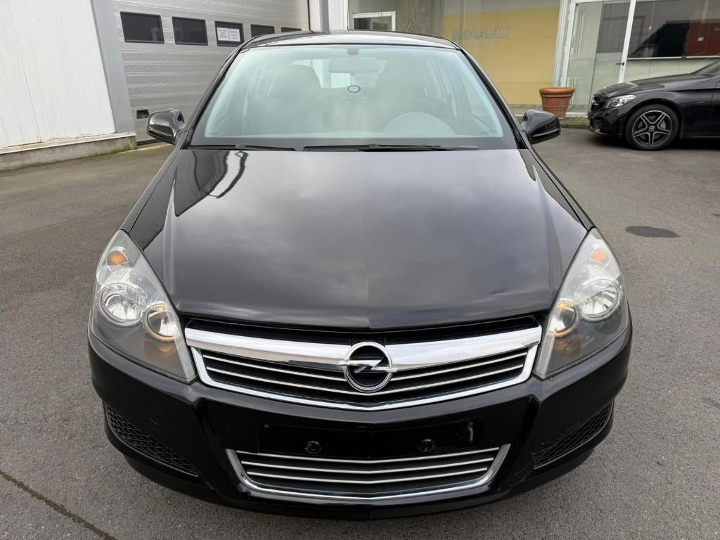 Opel Astra 1.7CDTI 81kW Euro 5 Année 02/2011, 139.000km, Autos, Alarme, Euro 5, Achat, Entreprise