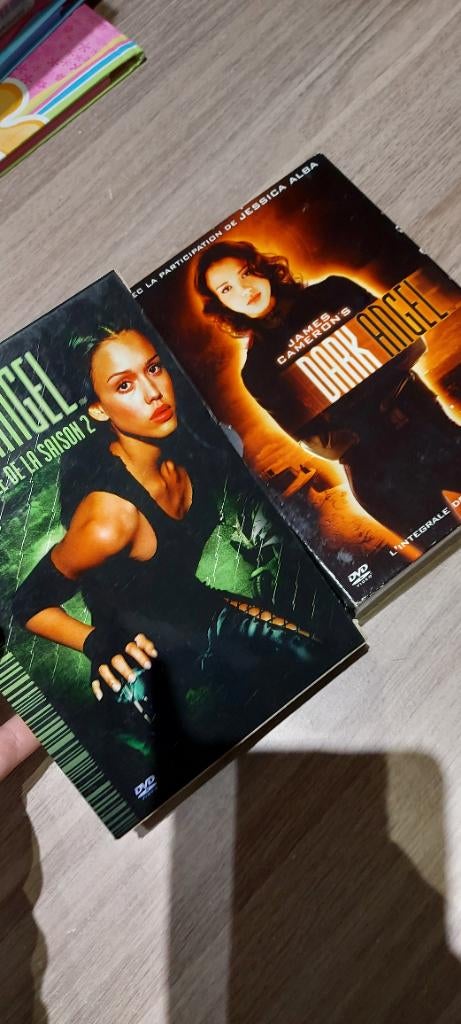 Dvd série intégrale 2 coffret Dark Angel, CD & DVD, DVD | TV & Séries télévisées, Coffret, Science-Fiction et Fantasy, Enlèvement