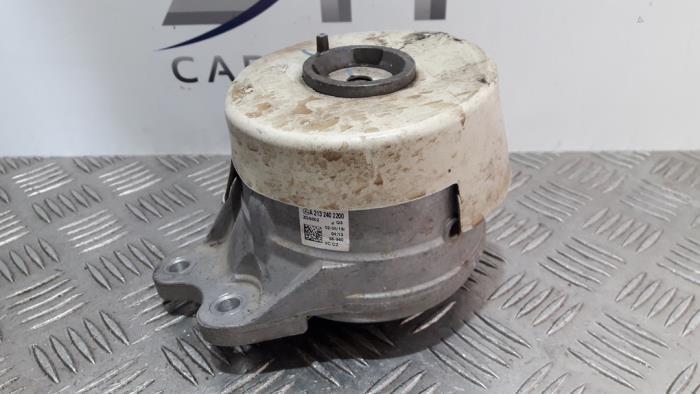 Motorsteun van een Mercedes E-Klasse, Auto-onderdelen, Ophanging en Onderstel, Mercedes-Benz, Gebruikt, 3 maanden garantie, Ophalen of Verzenden