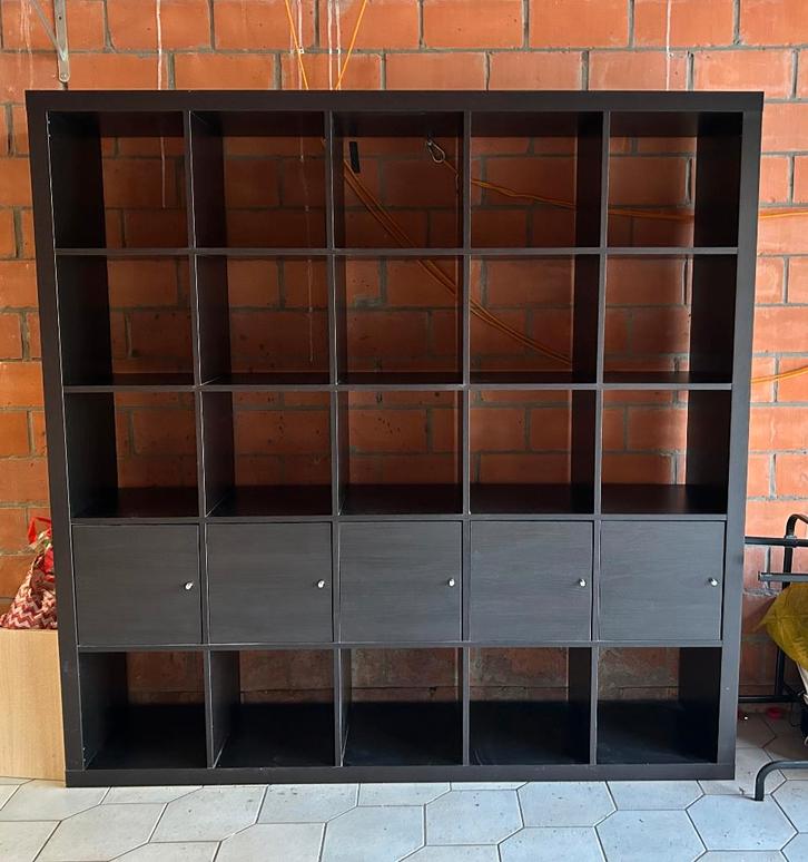 Ikea Kallax kast 5x5 vakken (zwartbruin), Huis en Inrichting, Kasten | Boekenkasten, Gebruikt, 150 tot 200 cm, 150 tot 200 cm