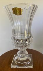 Vase Médicis en cristal taillé signé Val Saint Lambert, Enlèvement