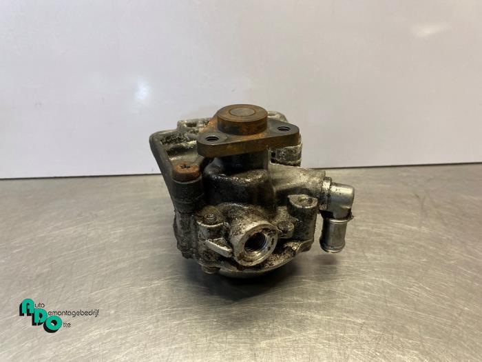 Stuurbekrachtiging Pomp van een BMW 3-Serie (3-Serie 98-), Gebruikt, -, -, Ophalen of Verzenden