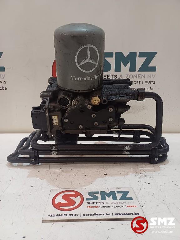 Occ sécheur d'air Mercedes, Autos : Pièces & Accessoires, Pièces camion, Mercedes-Benz, Autres pièces automobiles, Utilisé