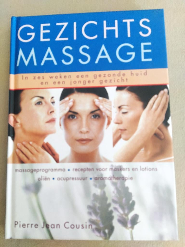 boek: gezichtsmassage + hou je gezicht fit, Ophalen of Verzenden, Zo goed als nieuw, Gezondheid en Conditie