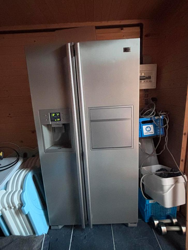 Grand réfrigérateur et congélateur LG, Electroménager, Réfrigérateurs & Frigos, Utilisé, Avec congélateur séparé, 160 cm ou plus