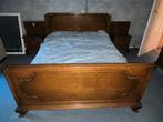 Lit double en bois + tables de chevet, Enlèvement
