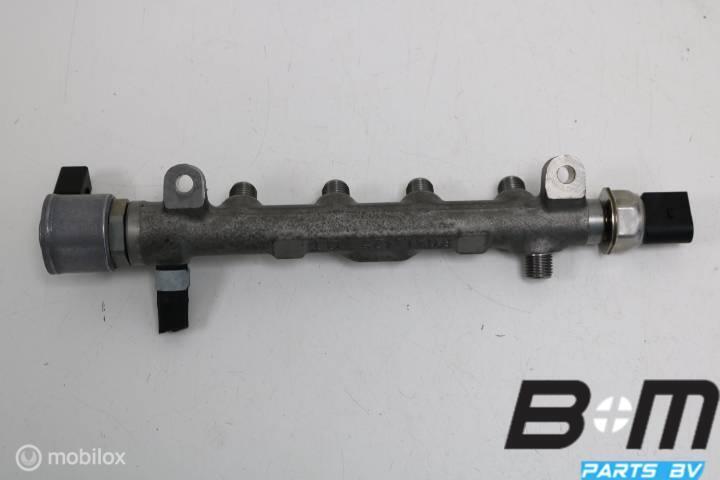 Brandstofrail VW Scirocco 2.0 TDI CUW 04L130089G, Gebruikt