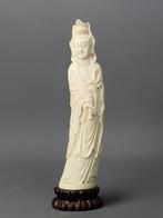 Figurine ancienne de Guanyin en ivoire chinois - Avec certif, Enlèvement
