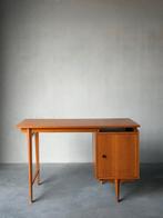 Vintage mid-century bureau – teak houten design (1960), Huis en Inrichting, Ophalen, Zo goed als nieuw, Bureau