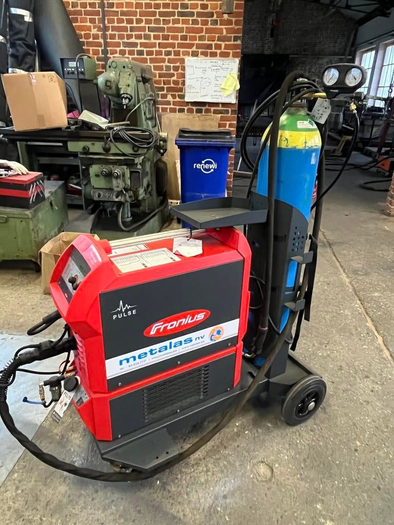 Fronius : TransSteel 3000 Pulse water gekoeld met kar, Doe-het-zelf en Bouw, Gereedschap | Lasapparaten, Ophalen, Zo goed als nieuw