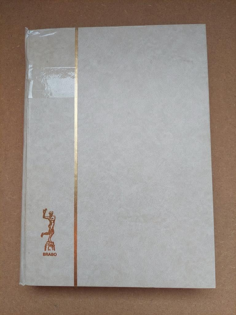 Timbres belges en album, Timbres & Monnaies, Timbres | Albums complets & Collections, Enlèvement ou Envoi