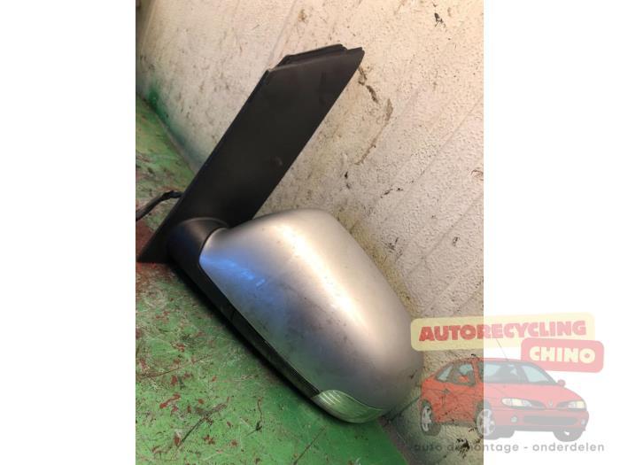 Rétroviseur extérieur gauche d'un Volkswagen Touran, Autos : Pièces & Accessoires, Rétroviseurs, Volkswagen, Utilisé, 3 mois de garantie