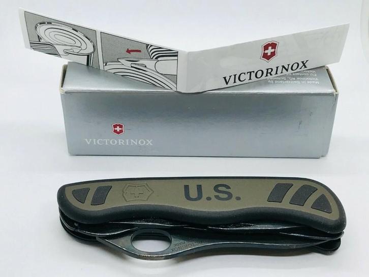 Couteau de soldat Victorinox 08, US ARMY 0.8461.MWUS 2019, Caravanes & Camping, Outils de camping, Neuf, Enlèvement ou Envoi
