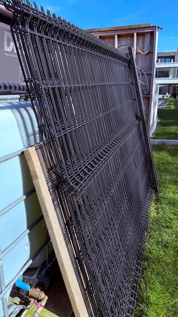 Metalen afsluiting 25 lopende meter + deur, Jardin & Terrasse, Palissades, Comme neuf, Enlèvement