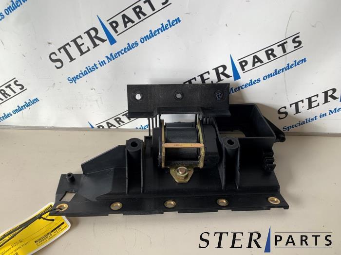 Ceinture de sécurité avant gauche d'un Mercedes SL, Autos : Pièces & Accessoires, 3 mois de garantie, Utilisé, -, -