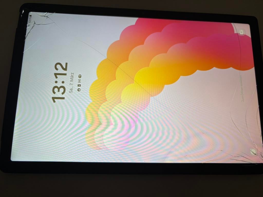 tablett, Ophalen of Verzenden, Zo goed als nieuw