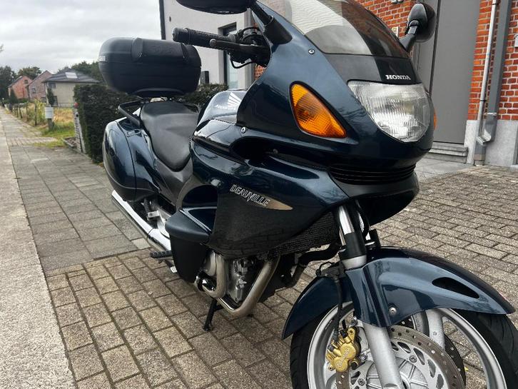 Mooie Honda Deauville 650 /  2000 / eerste eigenaar, Motoren, Motoren | Honda, Particulier, Toermotor, meer dan 35 kW, 2 cilinders