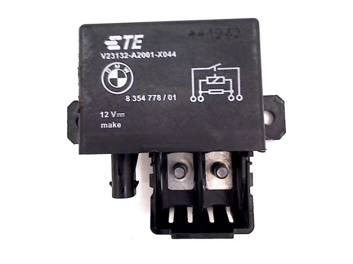 SOLÉNOÏDE DU DÉMARREUR BMW F 900 R 2018-2022 (F900R K83), Dhr. S. di Majo, Utilisé, Info@cama-motorparts.nl, P.J. Troelstraweg 8 8
3144 CX  MAASSLUIS, NL