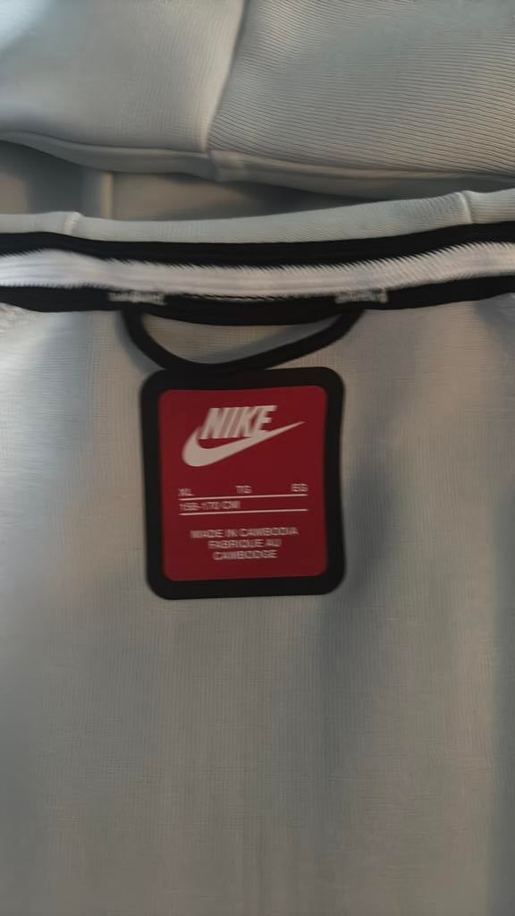 Nike tech, Caravans en Kamperen, Ophalen of Verzenden, Zo goed als nieuw