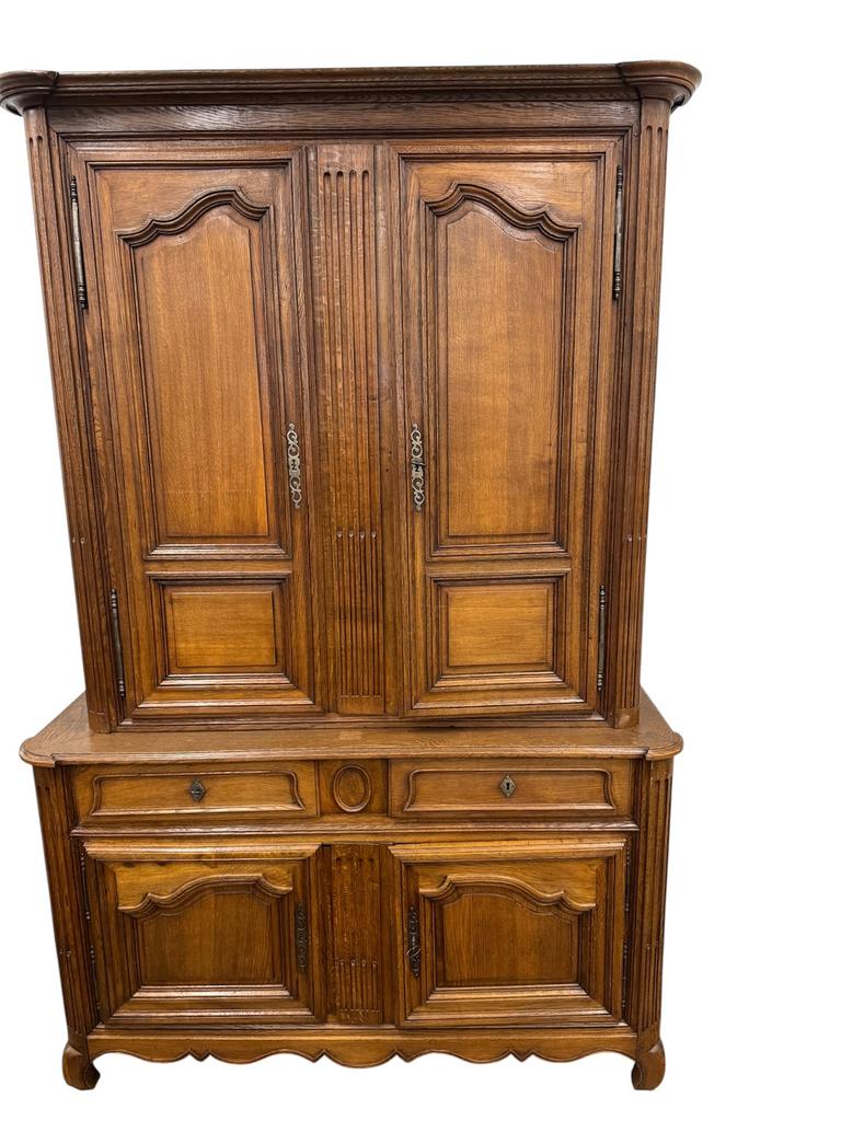 Meuble de buffet ancien de style Louis X de 255 cm de haut, Envoi