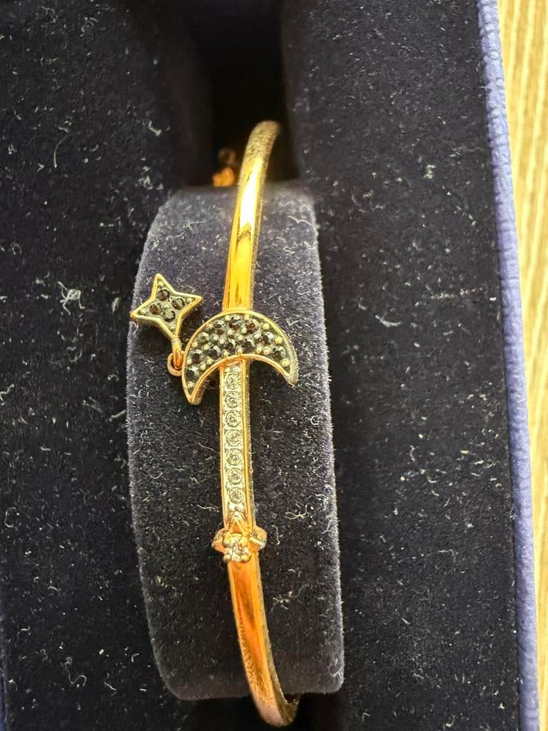 Swarovskı Nieuwe  arnand, winkelprijs €150, Handtassen en Accessoires, Kettinghangers, Ophalen of Verzenden, Zo goed als nieuw