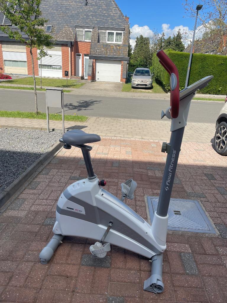 Hometrainer Flow Fitness, Sports & Fitness, Appareils de fitness, Enlèvement, Utilisé, Vélo d'appartement