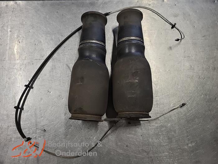 Luchtvering set van een Mercedes Vito, Auto-onderdelen, Ophanging en Onderstel, Mercedes-Benz, Gebruikt, 3 maanden garantie, Ophalen of Verzenden