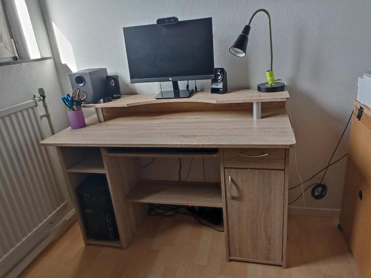 Bureau PC, Maison & Meubles, Bureaux, Utilisé, Bureau, Enlèvement