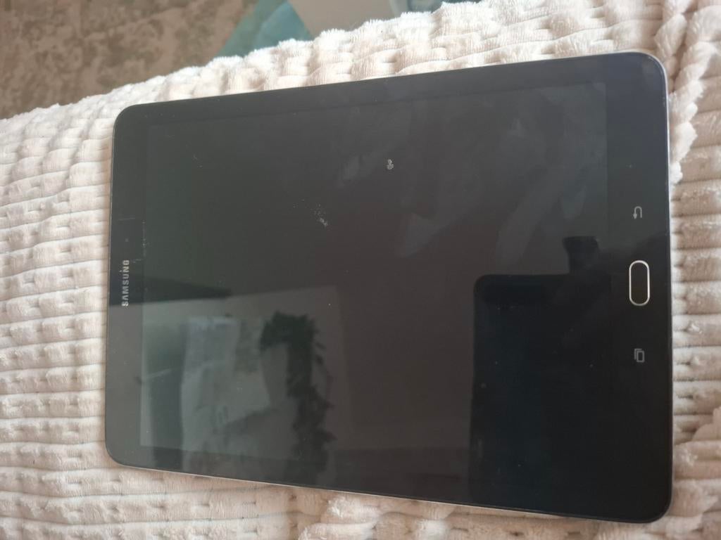 Samsung tablet SM-T813, Ophalen