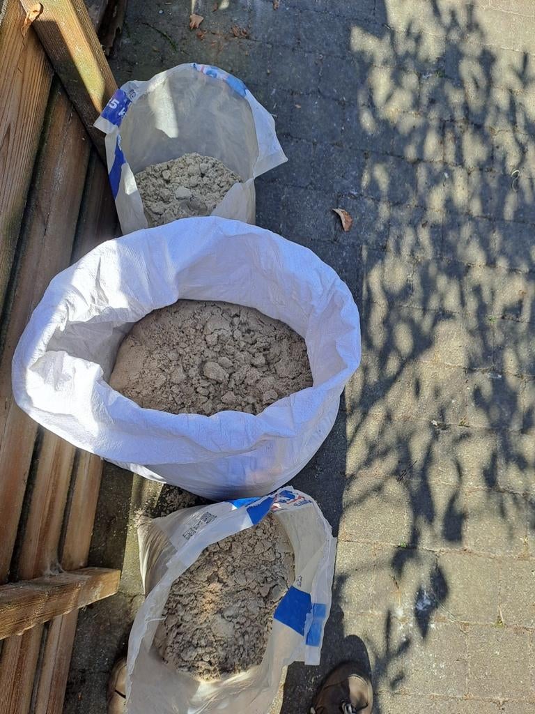 Gratis zandbak zand (ophalen te Stabroek), Ophalen