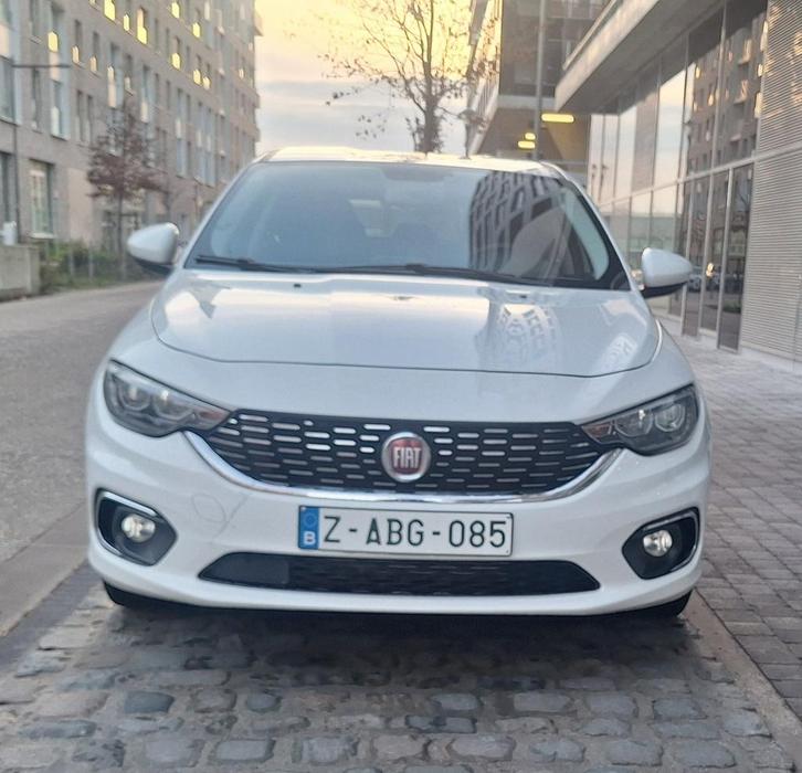 FIAT TIPO 1.6 multijet - AUTOMATIQUE - CARNET - ETAT IMPEC, Auto's, Fiat, Particulier, Tipo, ABS, Adaptieve lichten, Adaptive Cruise Control