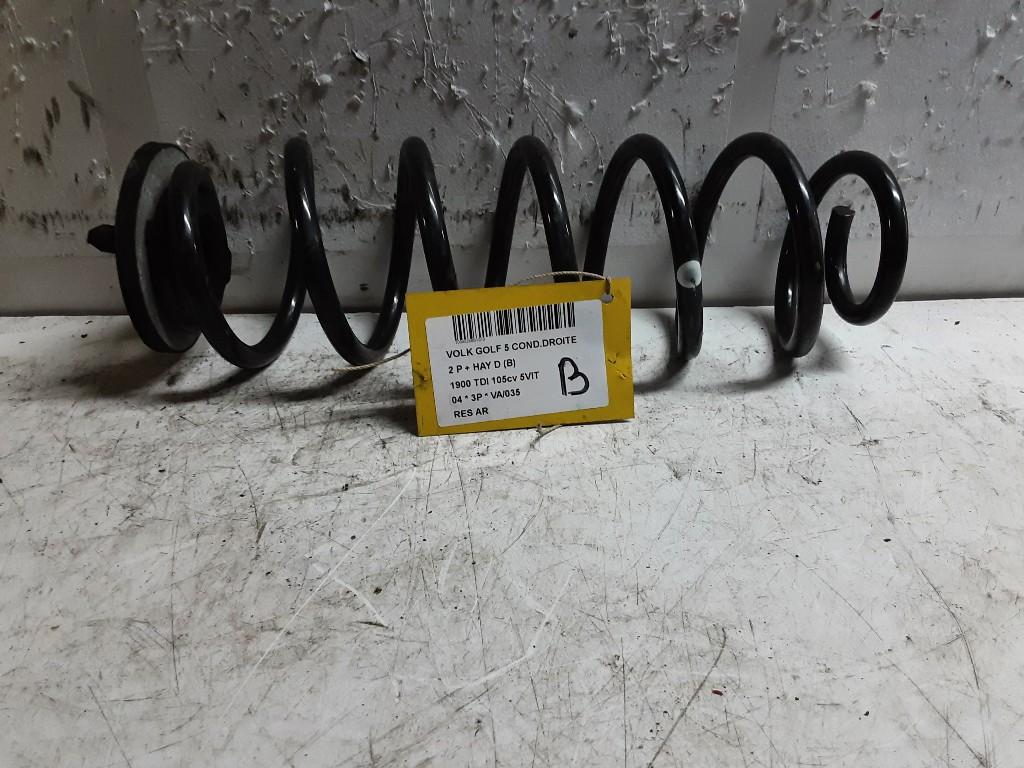 RESSORT DE SUSPENSION ARRIERE Volkswagen Golf V (1K1), Volkswagen, Mevr. I. Hauben, Utilisé, Rue de l'Espoir 34 34
4030  GRIVEGNÉE, BE