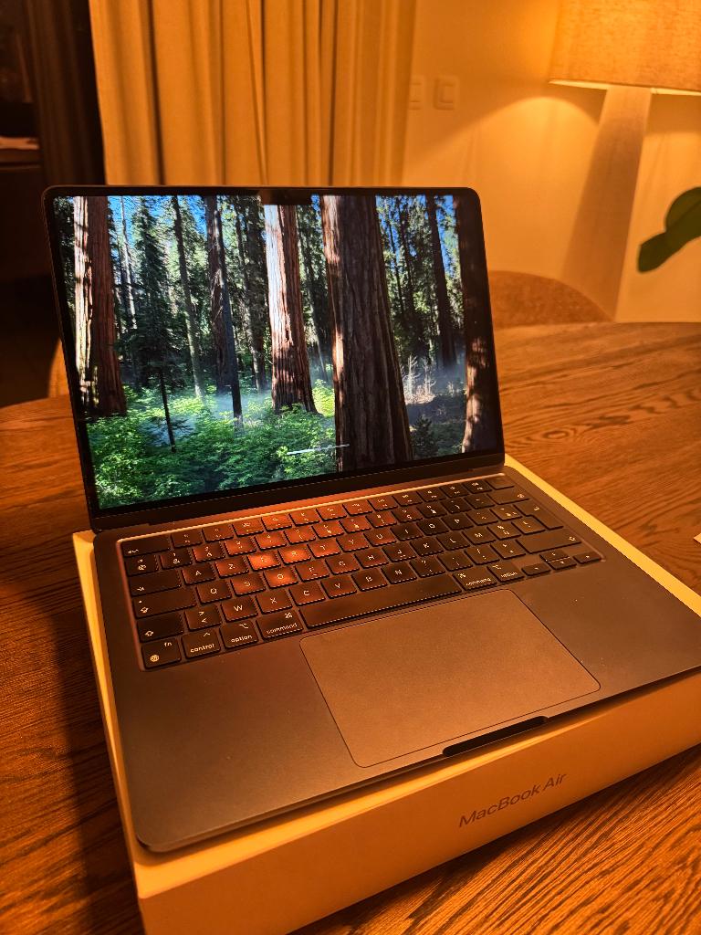 MacBook Air M2 Midnight - 512GB - 16GB RAM - 13", Computers en Software, Apple Macbooks, Zo goed als nieuw, MacBook Air, 13 inch