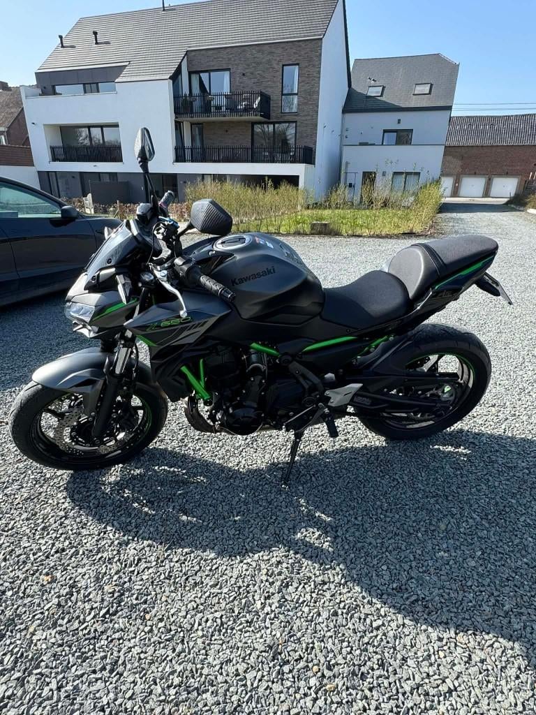 Kawasaki z650, Motos, Motos | Kawasaki, Permis Moto A, Occasion, Plus de 35 kW, 2 cylindres