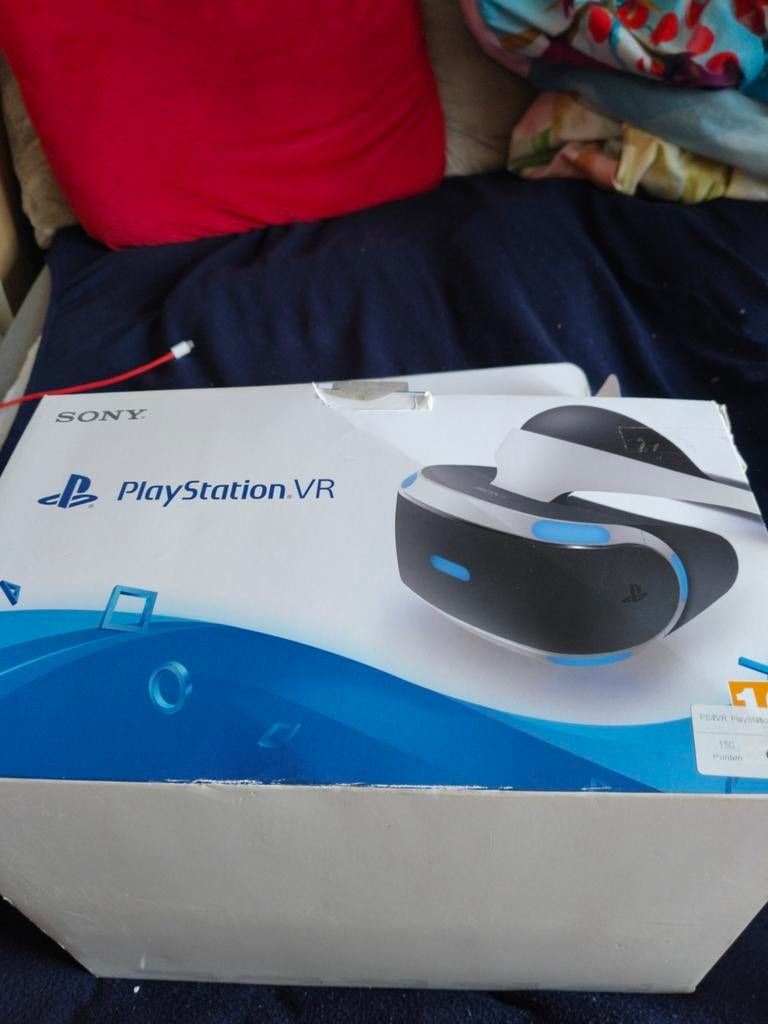 ik heb nog een ps4 vr bril kamera ps4 en spel en ps4 move, Games en Spelcomputers, Games | Sony PlayStation 4, Gebruikt, Ophalen