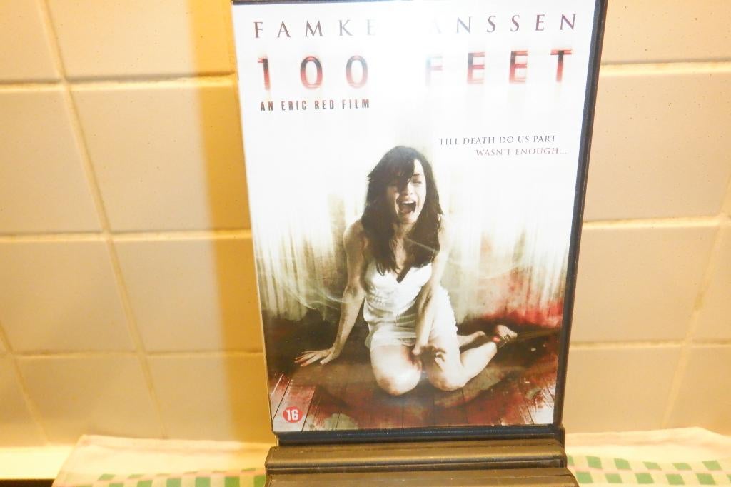 DVD 100 Feet.(Famke Janssen), CD & DVD, DVD | Horreur, À partir de 16 ans, Envoi, Comme neuf, Gore