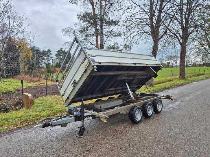 Benne basculante latérale Henra 3 essieux 3500 kg, Autos : Divers, Remorques, Enlèvement