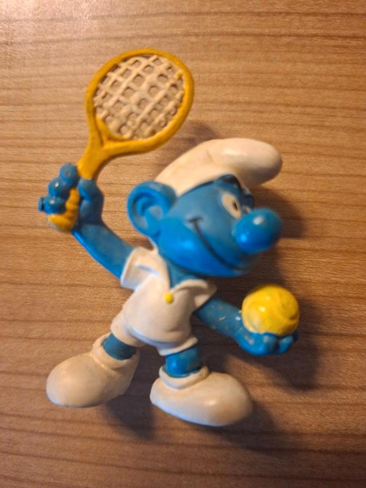 Smurf (Tennis Serve 20093 met wit en geel racket!)ZELDZAAM!, Collections, Schtroumpfs, Comme neuf, Enlèvement ou Envoi