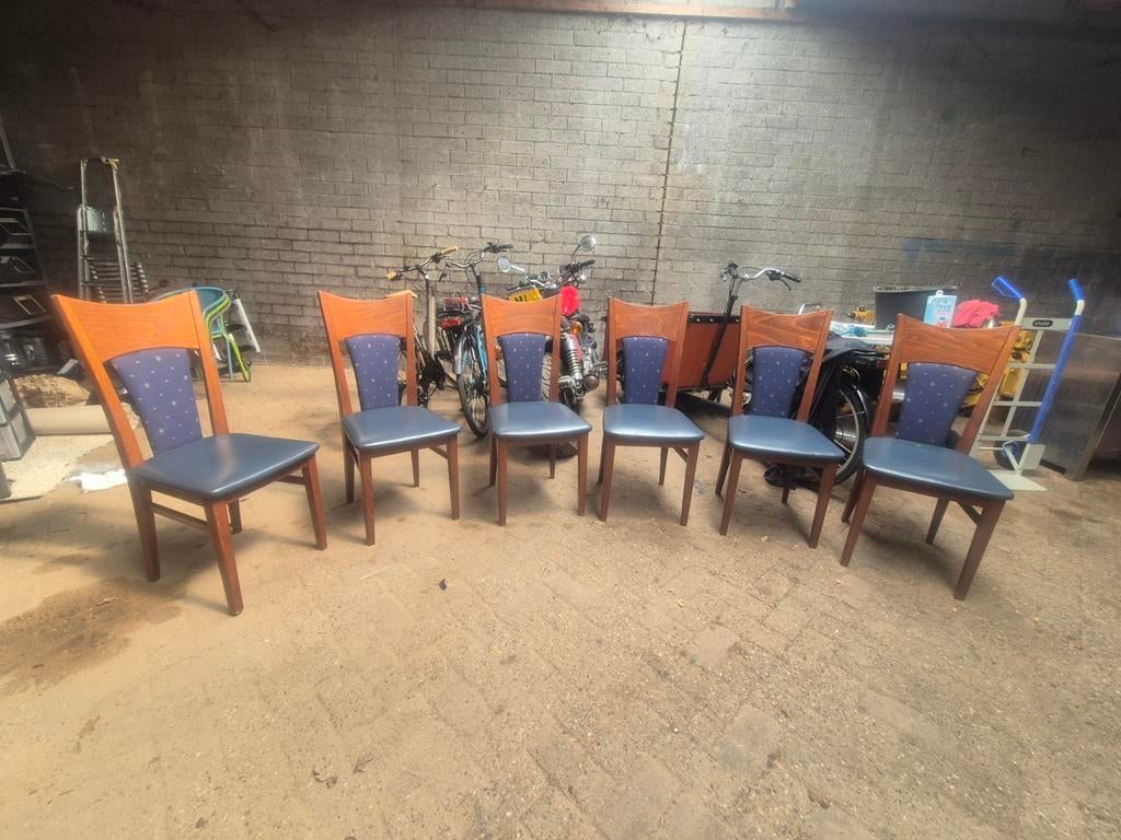 Mooie set stoelen, Ophalen