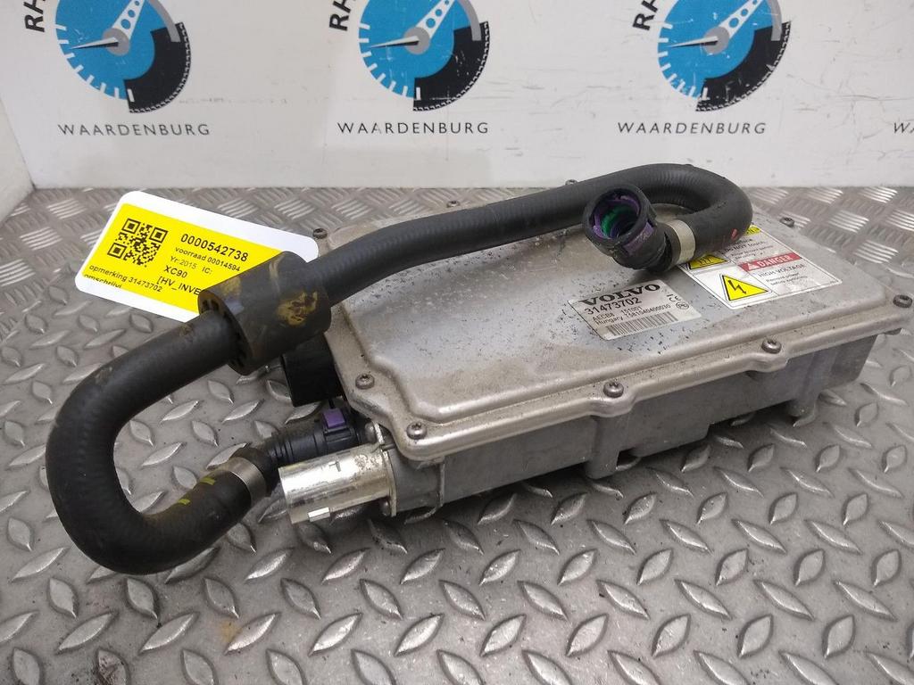 VOLVO XC90 XC90 T8 TWIN ENGINE EV / HYBRIDE INVERTER 2016, Ophalen of Verzenden, Gebruikt, Stiba lid