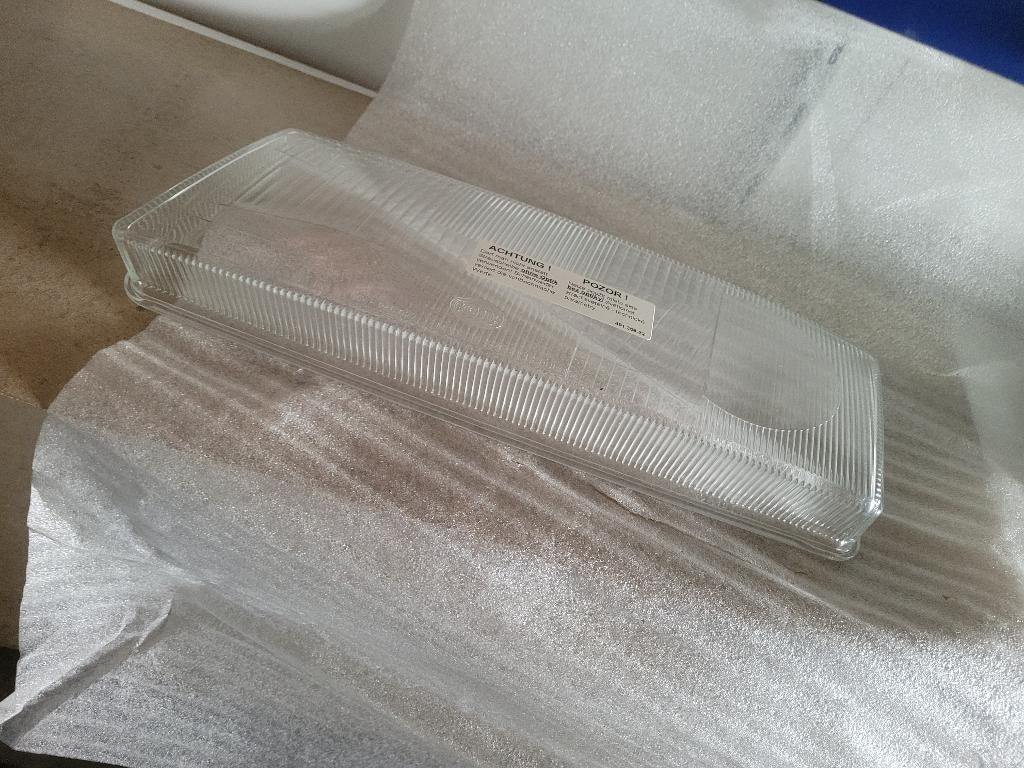 Origineel nieuw koplampglas links Skoda Octavia 1, Auto-onderdelen, Verlichting, Ophalen, Nieuw, Skoda