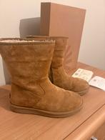 Ugg winter laarsjes, Ophalen, Zo goed als nieuw