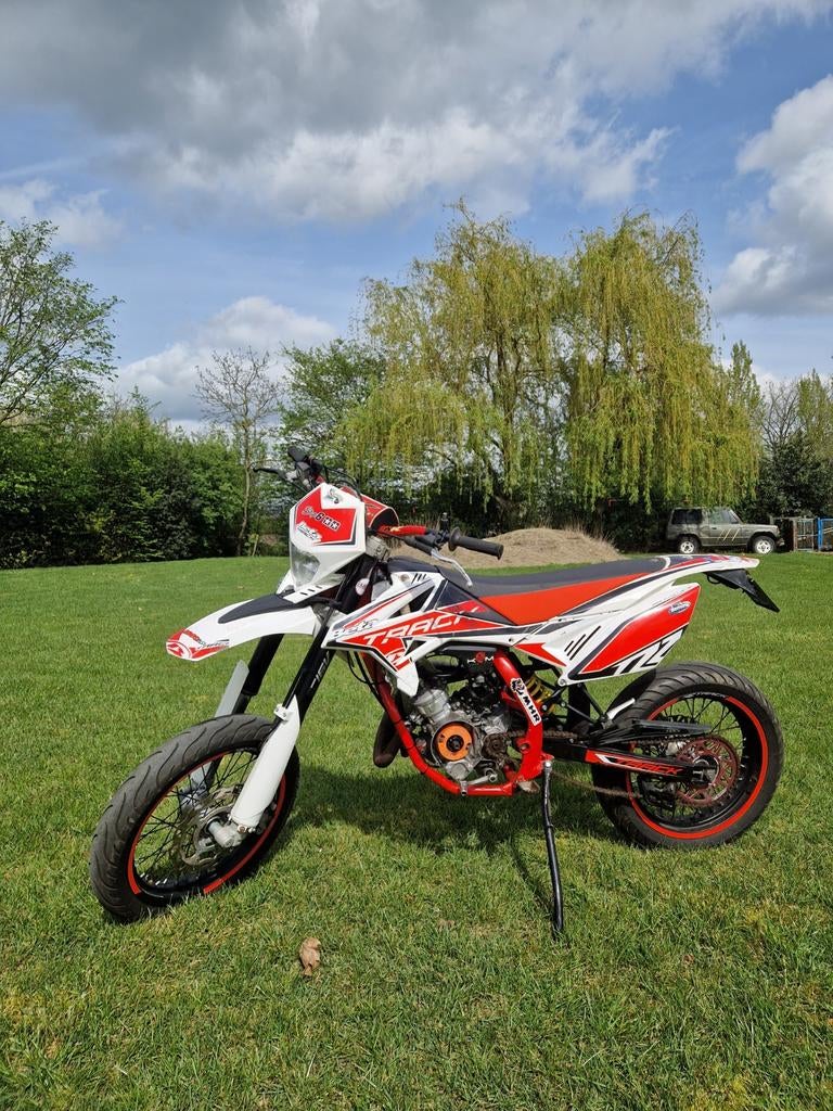 2020 Beta RR50 Track 74cc, Fietsen en Brommers, Brommers | Kreidler, Ophalen, 6 versnellingen, Gebruikt, Klasse B (45 km/u)