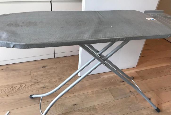 Strijkplank Brabantia, Elektronische apparatuur, Strijkijzers en Strijkplanken, Gebruikt, Ophalen