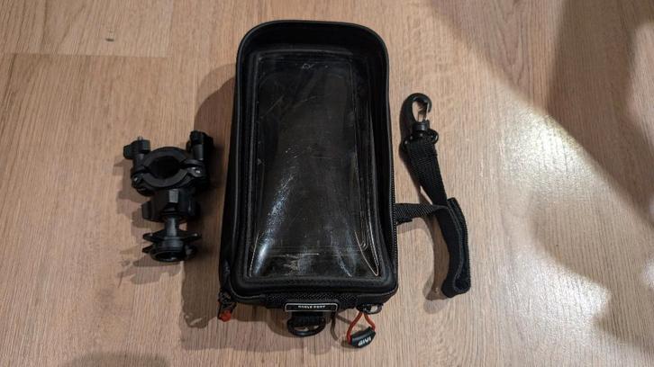 Givi S957B telefoonhouder motor, scooter, fiets, Télécoms, Supports de téléphone, Utilisé, Moteur, Enlèvement ou Envoi
